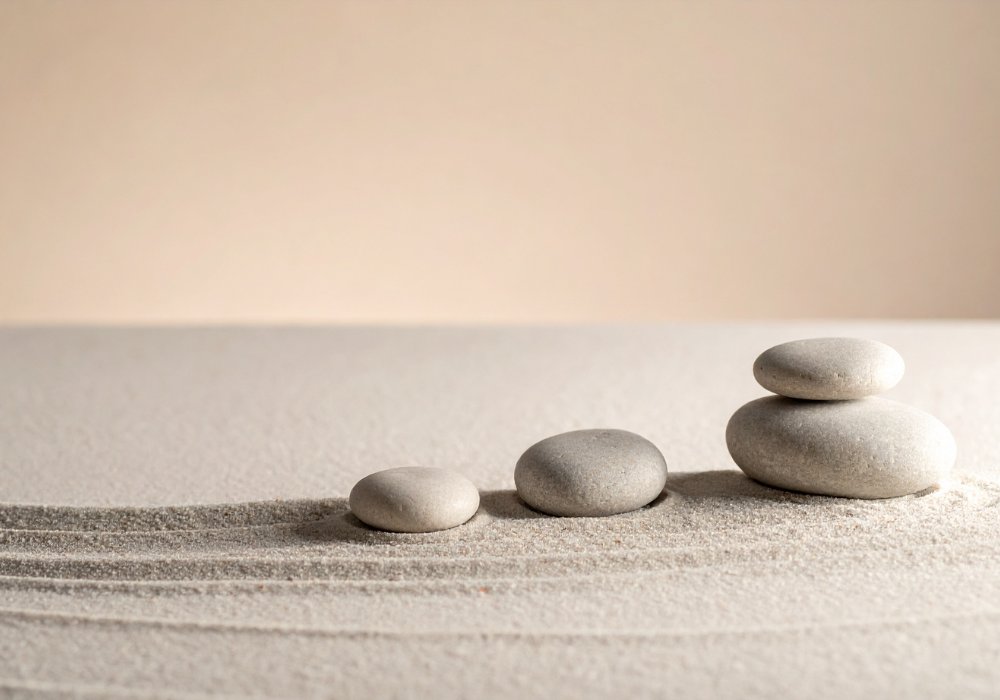 Pierres zen empilées — symbolisant l'équilibre et la progression